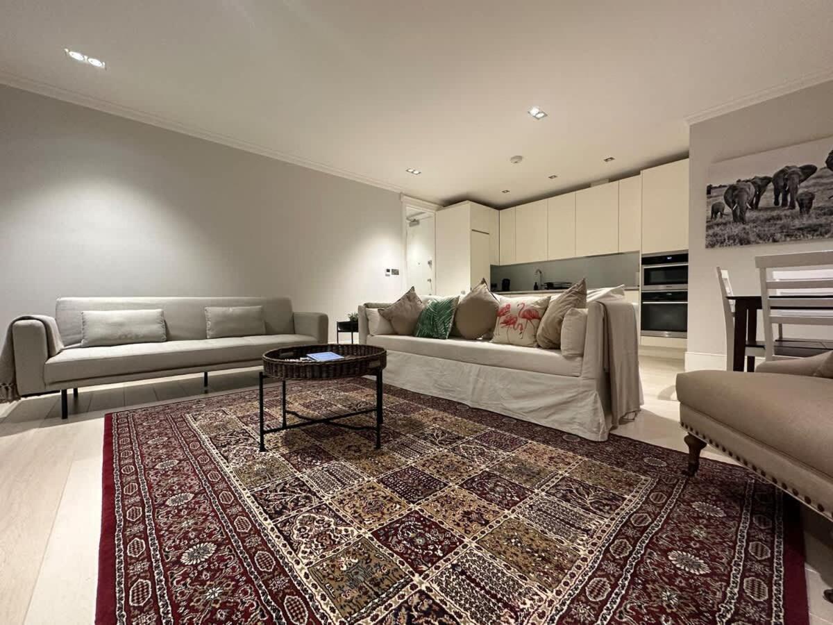 Sg, Chic Covent Garden Apartment ロンドン エクステリア 写真